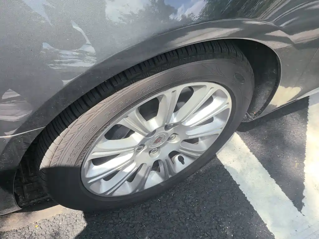 Cadillac XTS — миниатюра 5