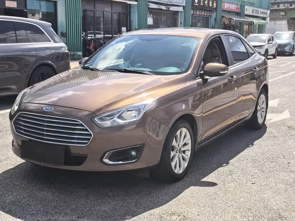 Ford Escort 2016