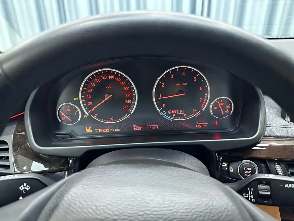 BMW X6 — миниатюра 7