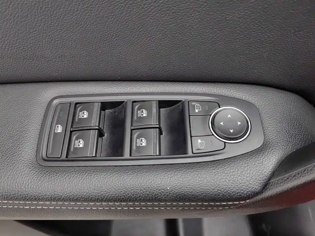 Renault Captur — миниатюра 9