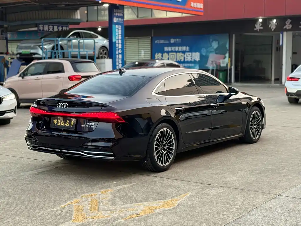 Audi A7L — миниатюра 17