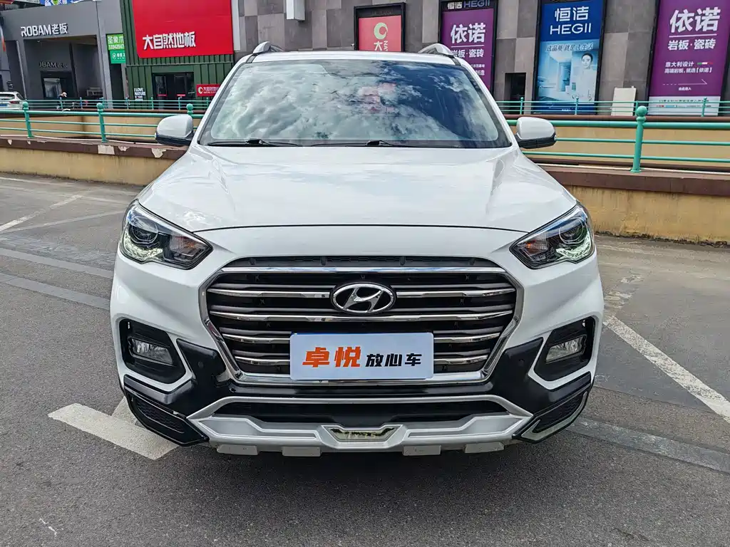Hyundai ix35 — миниатюра 2