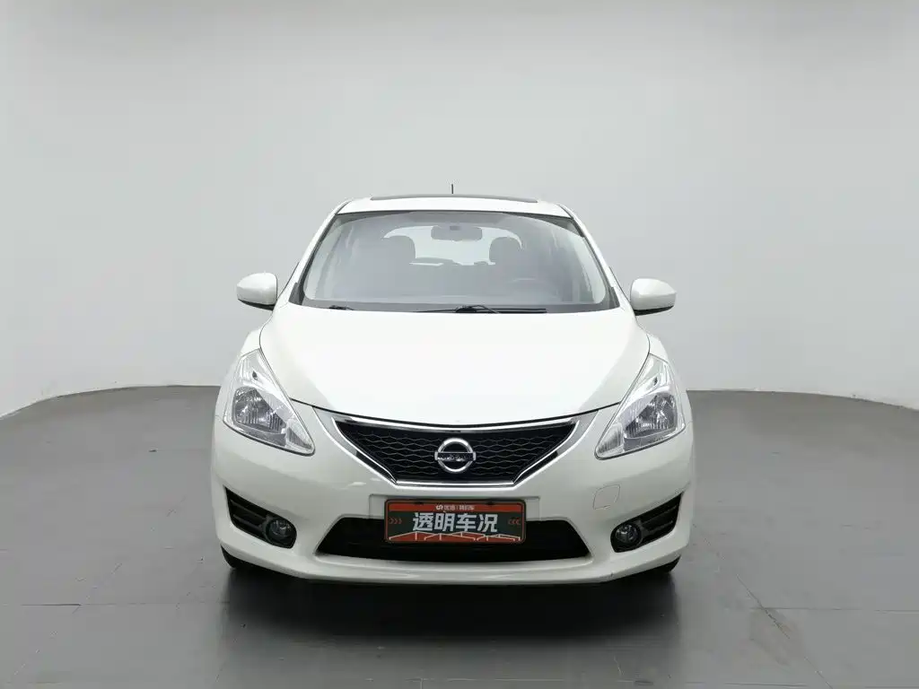 Nissan Tiida — миниатюра 3