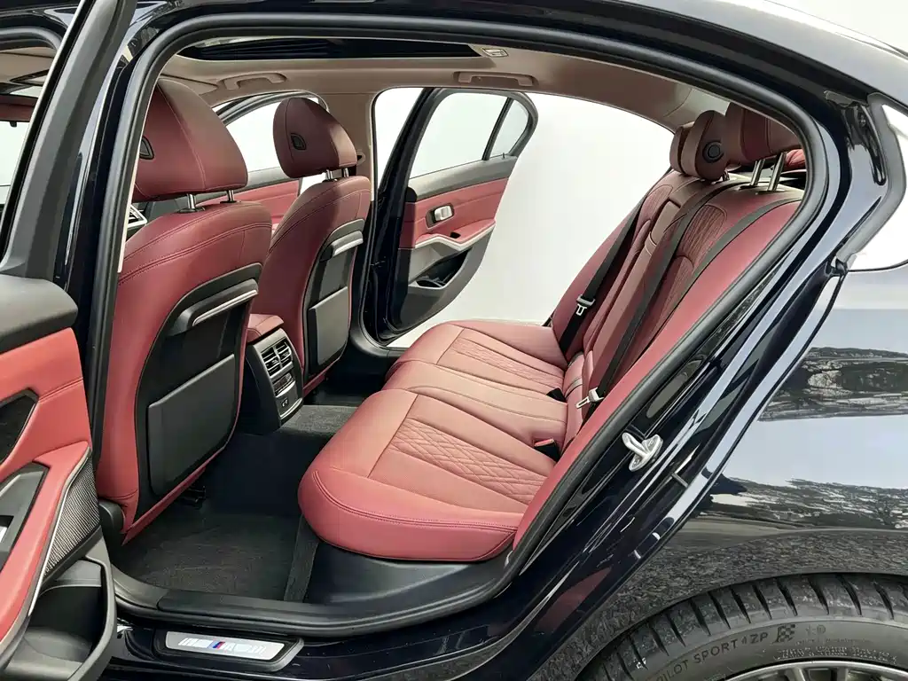 BMW 3 Series — миниатюра 6