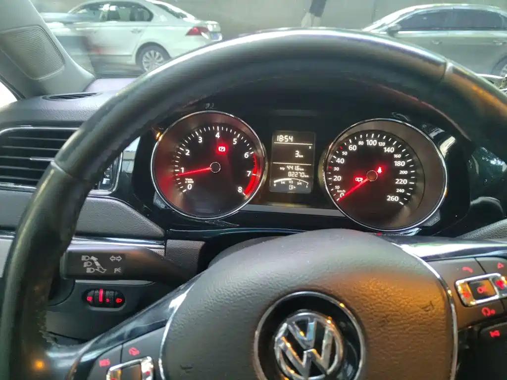 Volkswagen Sagitar — миниатюра 8