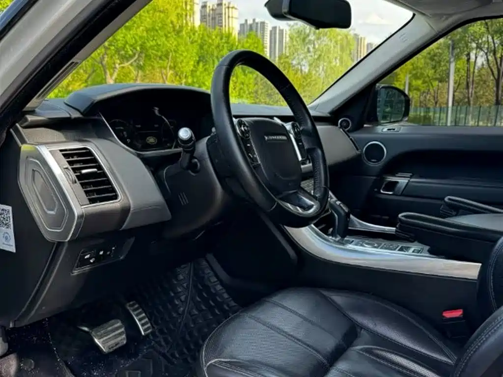Land Rover Range Rover Sport 2015 3.0 SC V6 HSE DYNAMIC