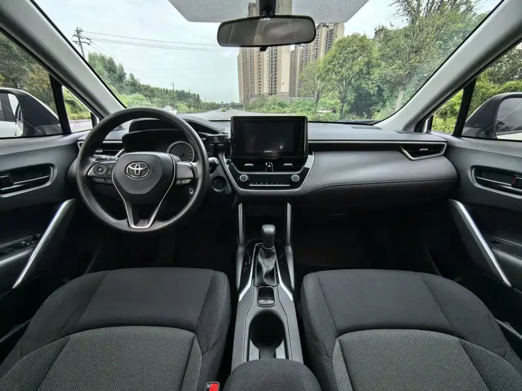 Toyota Frontlander — миниатюра 18