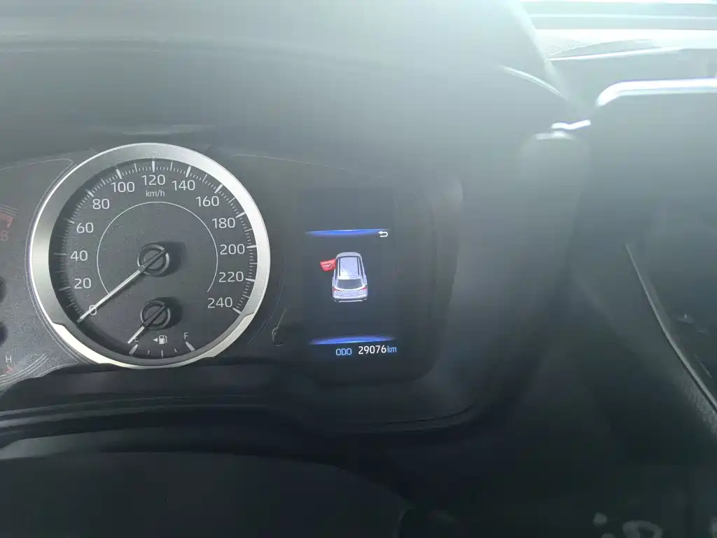 Toyota Frontlander — миниатюра 6