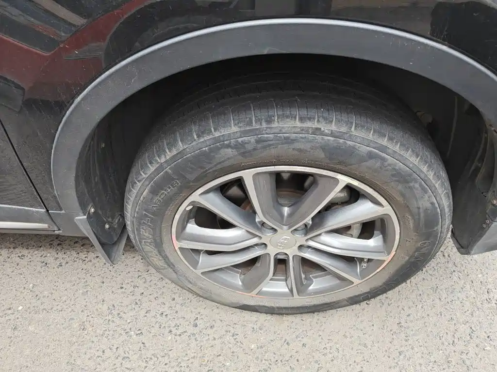 Geely Boyue — миниатюра 8