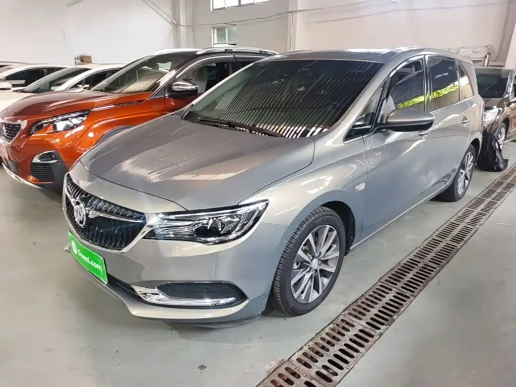 Buick GL6