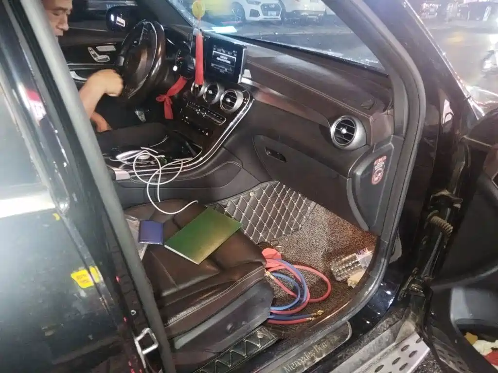 Mercedes-Benz GLC — миниатюра 19