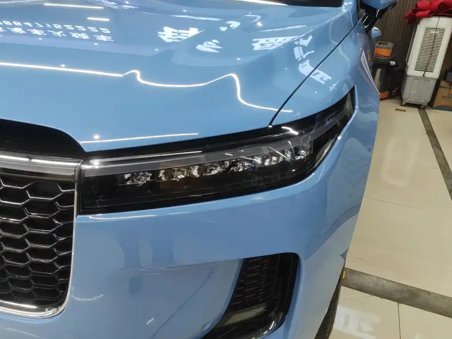Li Auto Li ONE — миниатюра 5