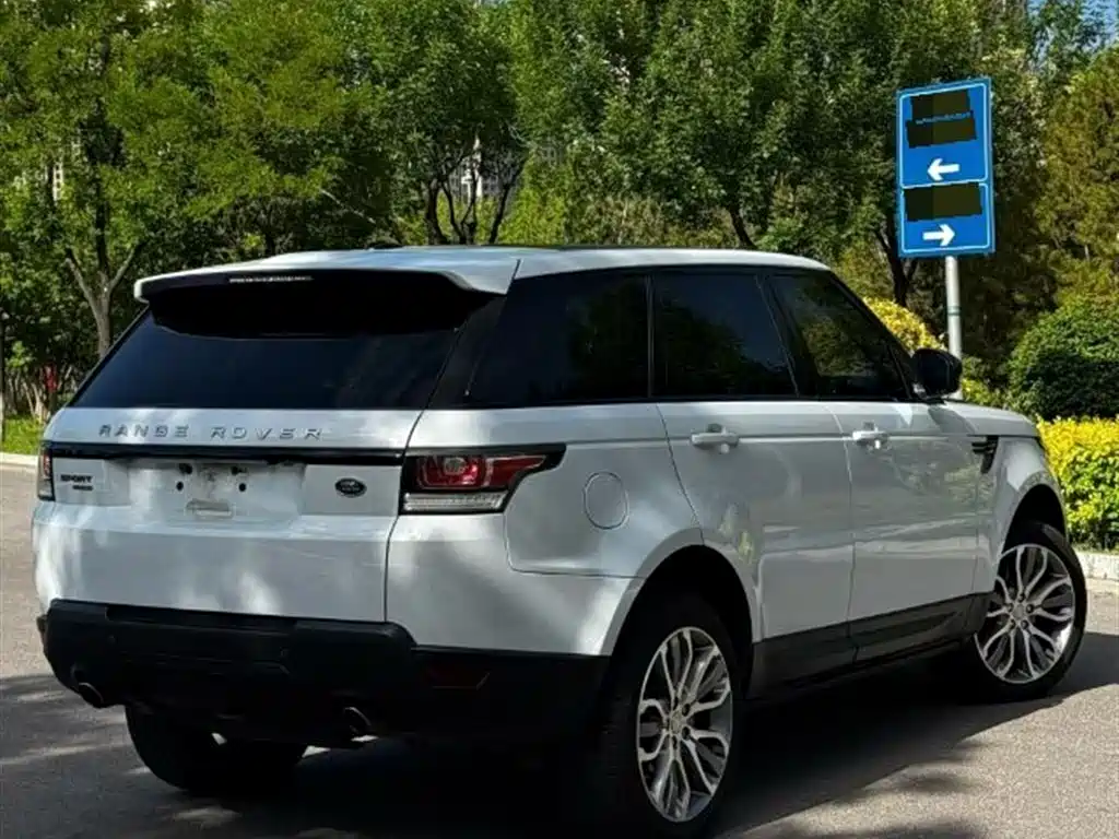 Land Rover Range Rover Sport 2015 3.0 SC V6 HSE DYNAMIC