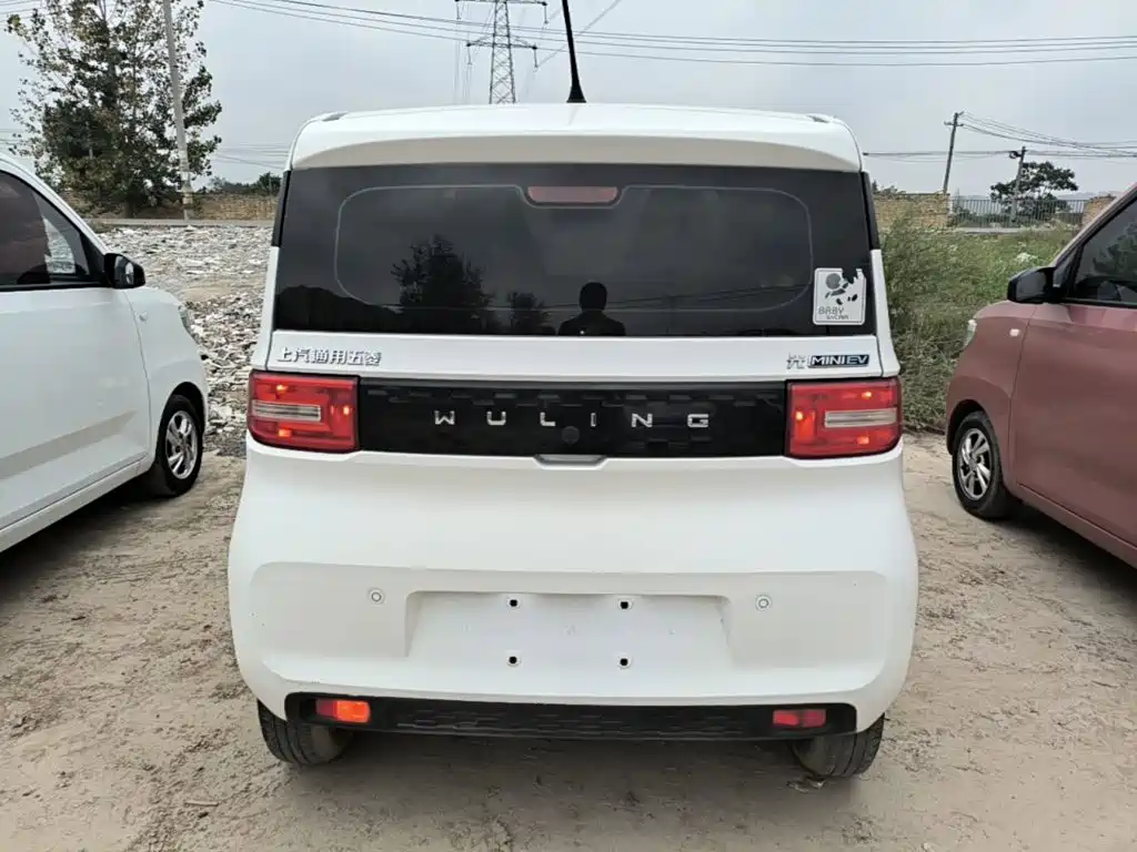 Wuling MINIEV — миниатюра 6