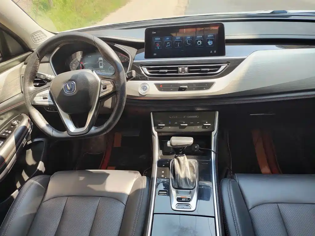 Changan CS75 — миниатюра 9