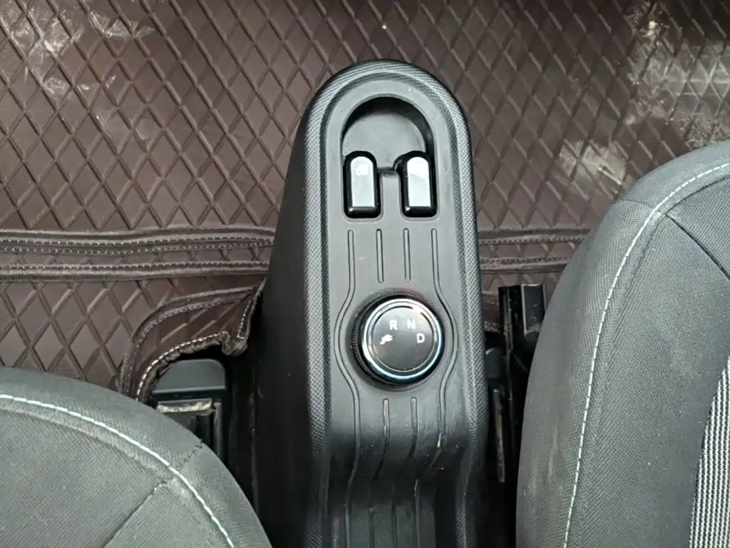 Wuling MINIEV — миниатюра 14
