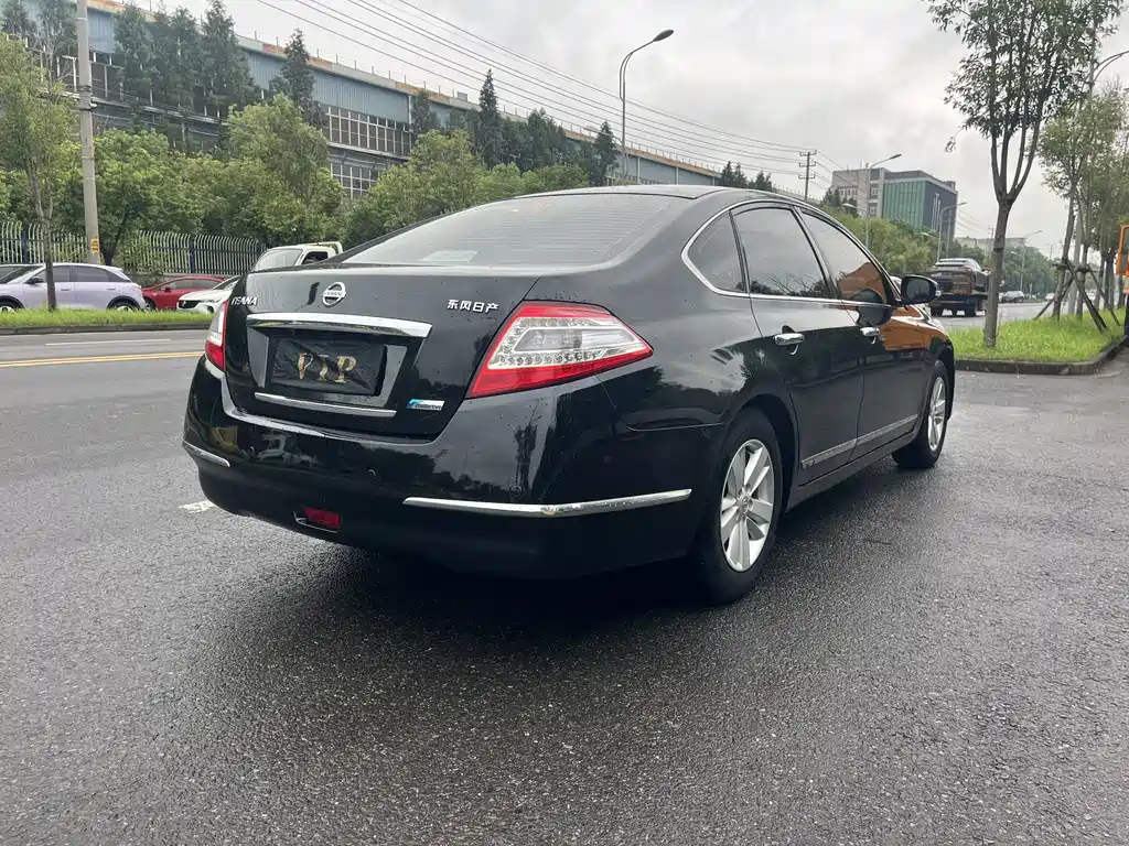 Nissan Teana — миниатюра 9