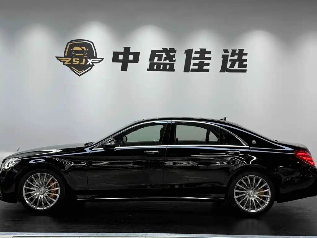 MERCEDES-BENZ S CLASS AMG