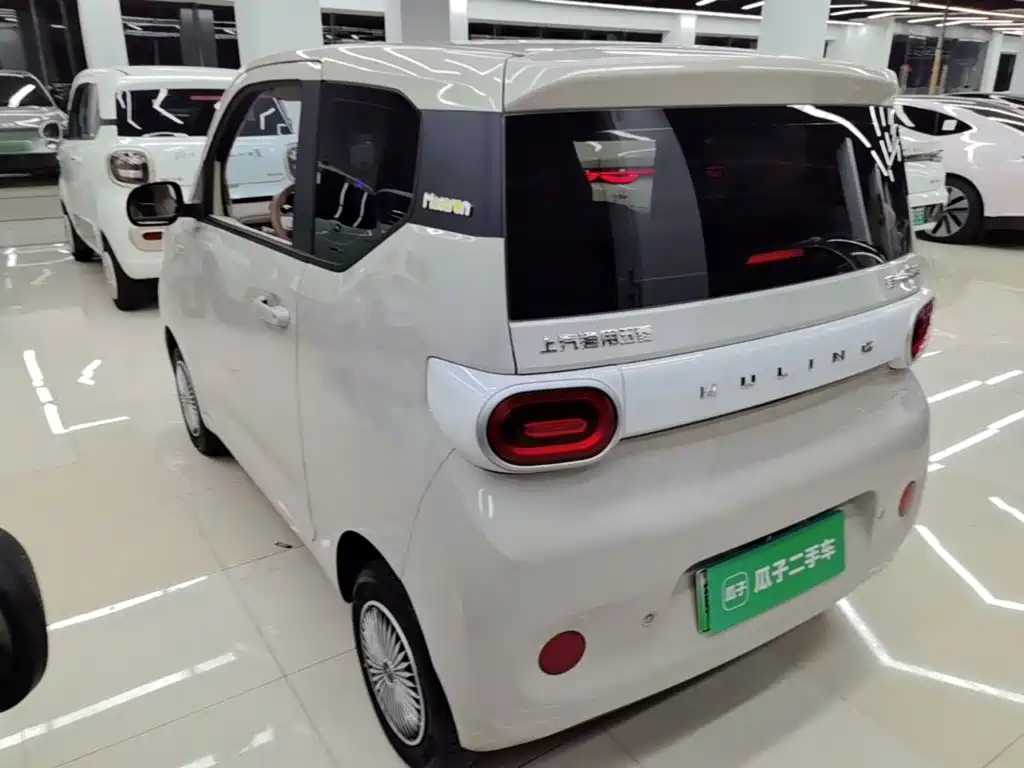 Wuling MINIEV — миниатюра 5