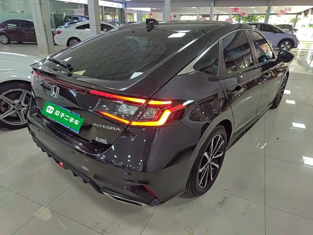 Honda Integra — миниатюра 7