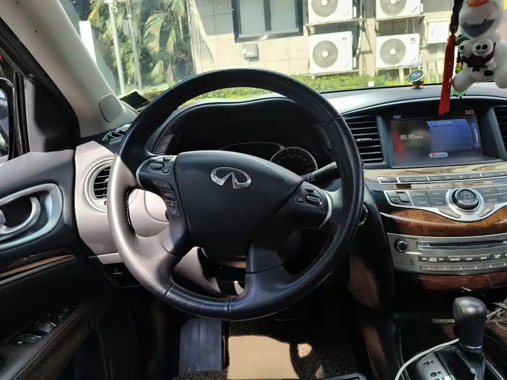 Infiniti QX60 (Import) — миниатюра 3