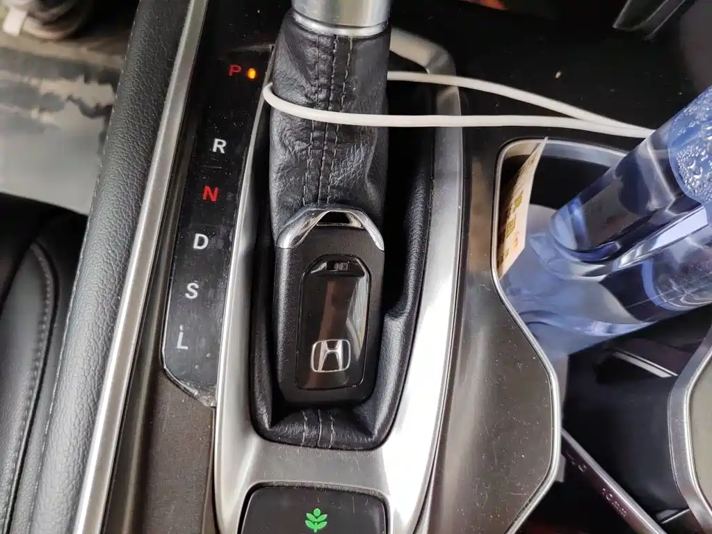 Honda Accord — миниатюра 12