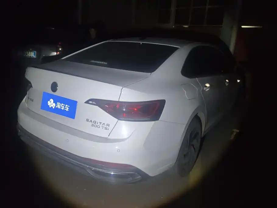 Volkswagen Sagitar — миниатюра 3