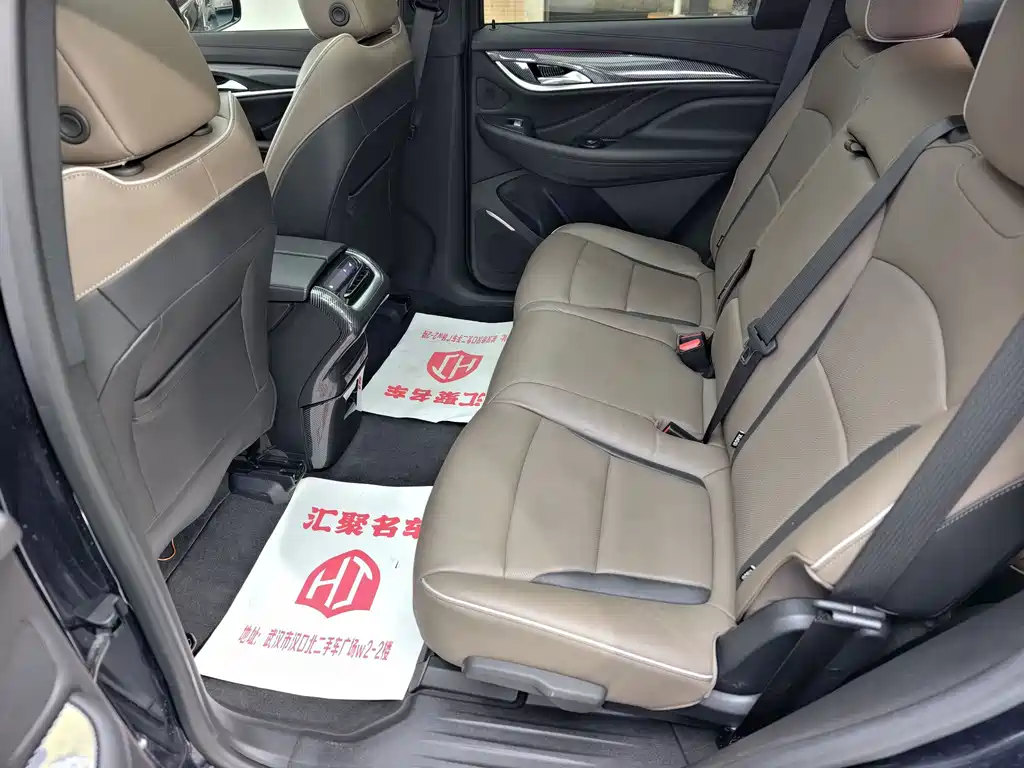 Buick Enclave — миниатюра 42