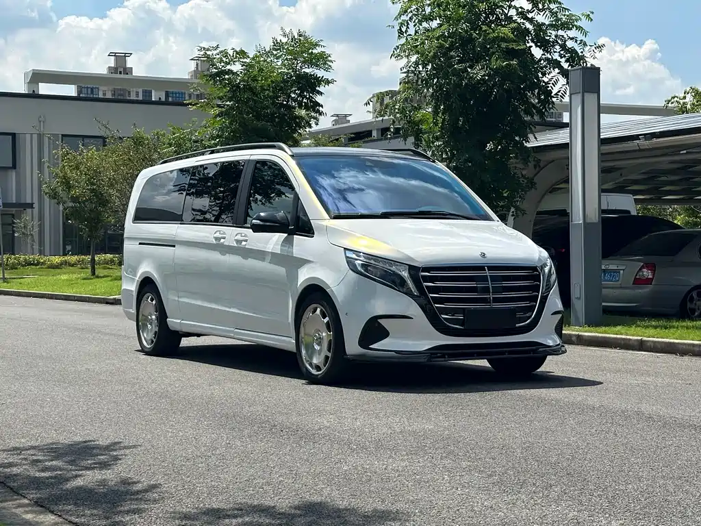 Mercedes-Benz V-Class — миниатюра 3