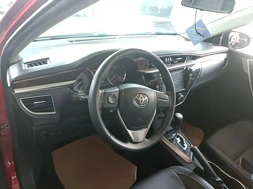 Toyota Corolla — миниатюра 10
