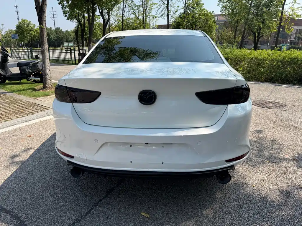 Mazda 3 Axela — миниатюра 6
