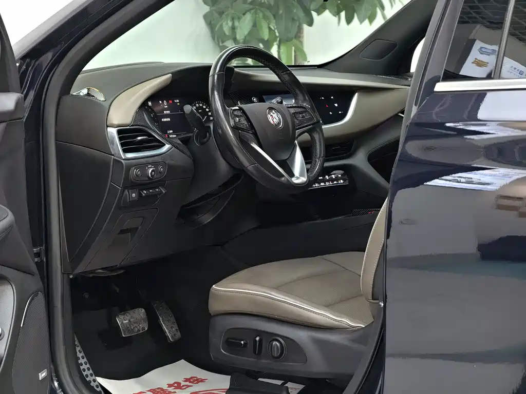 Buick Enclave — миниатюра 19