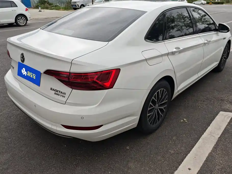 Volkswagen Sagitar — миниатюра 3