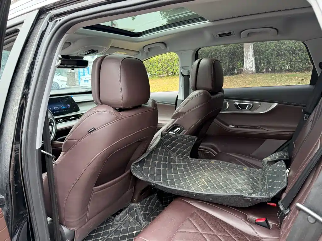 Chery Tiggo 8 PRO — миниатюра 11
