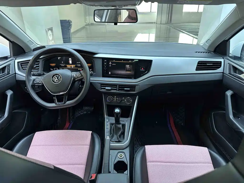 Volkswagen Polo — миниатюра 13