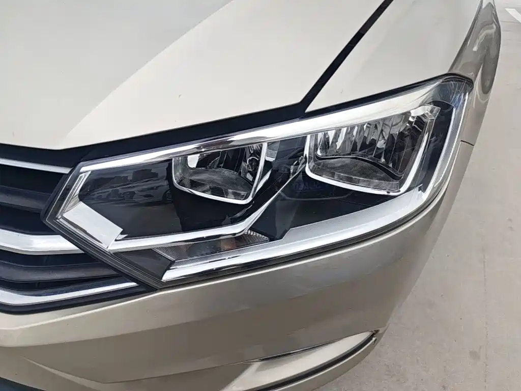 Volkswagen Bora — миниатюра 24