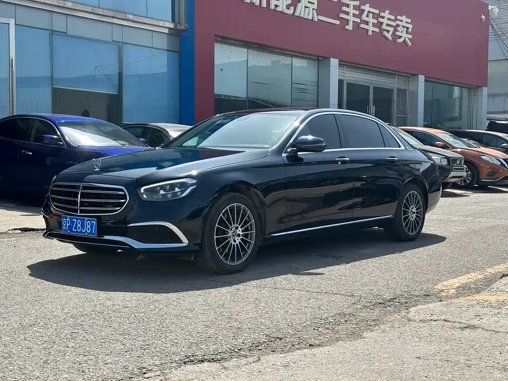 Mercedes-Benz E-Class 2021