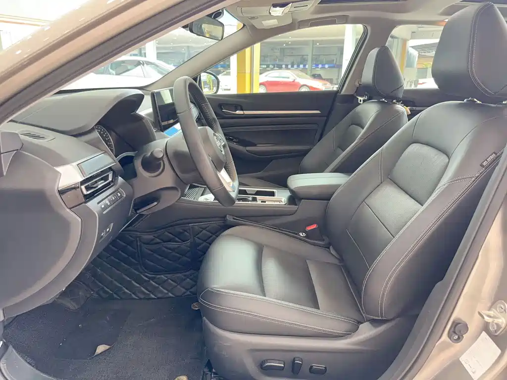 Nissan Teana — миниатюра 16