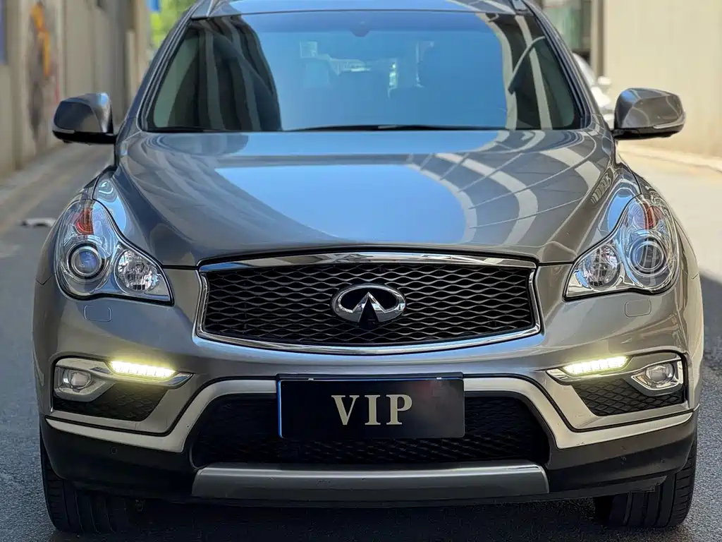 Infiniti QX50 2015 2.5L Luxury