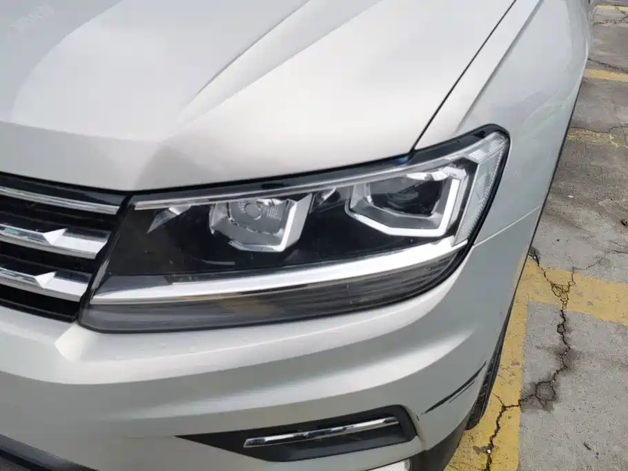 Volkswagen Tiguan L — миниатюра 5