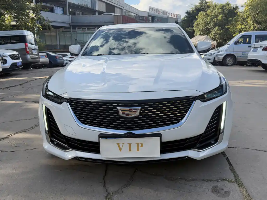 Cadillac CT5 — миниатюра 2