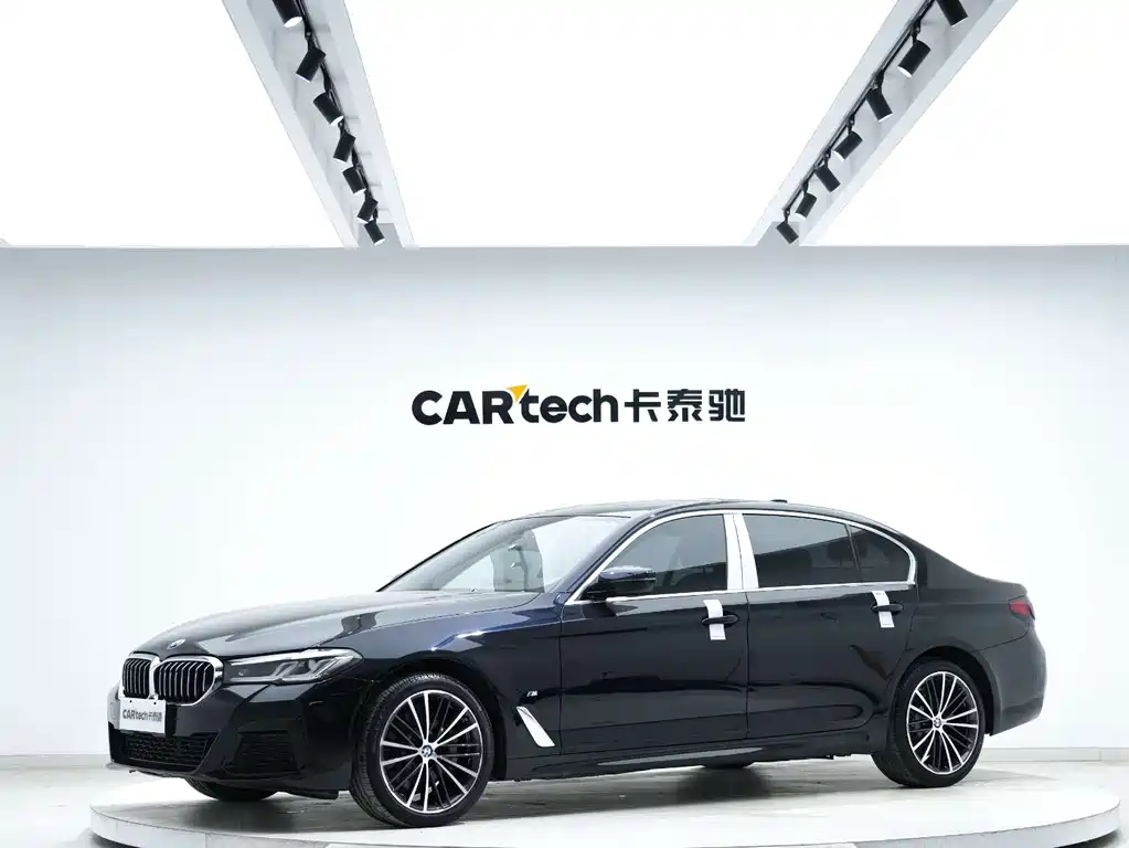 BMW 5 Series 2021