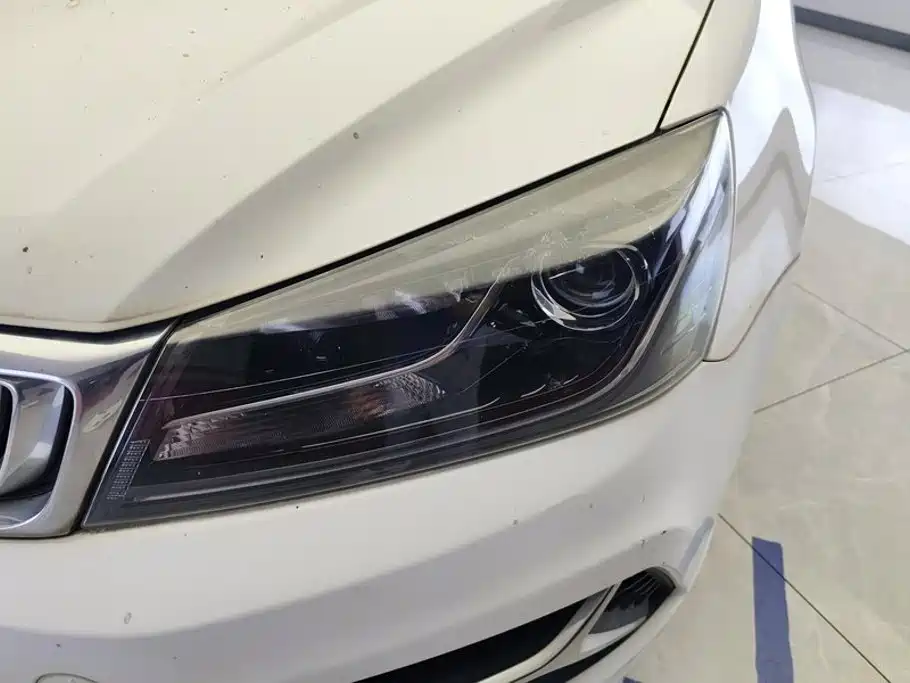 Geely Emgrand — миниатюра 5