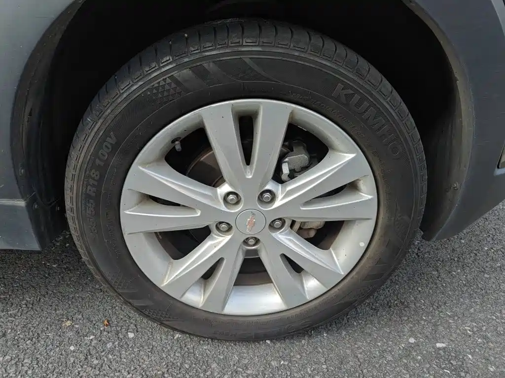 Chevrolet Captiva — миниатюра 8