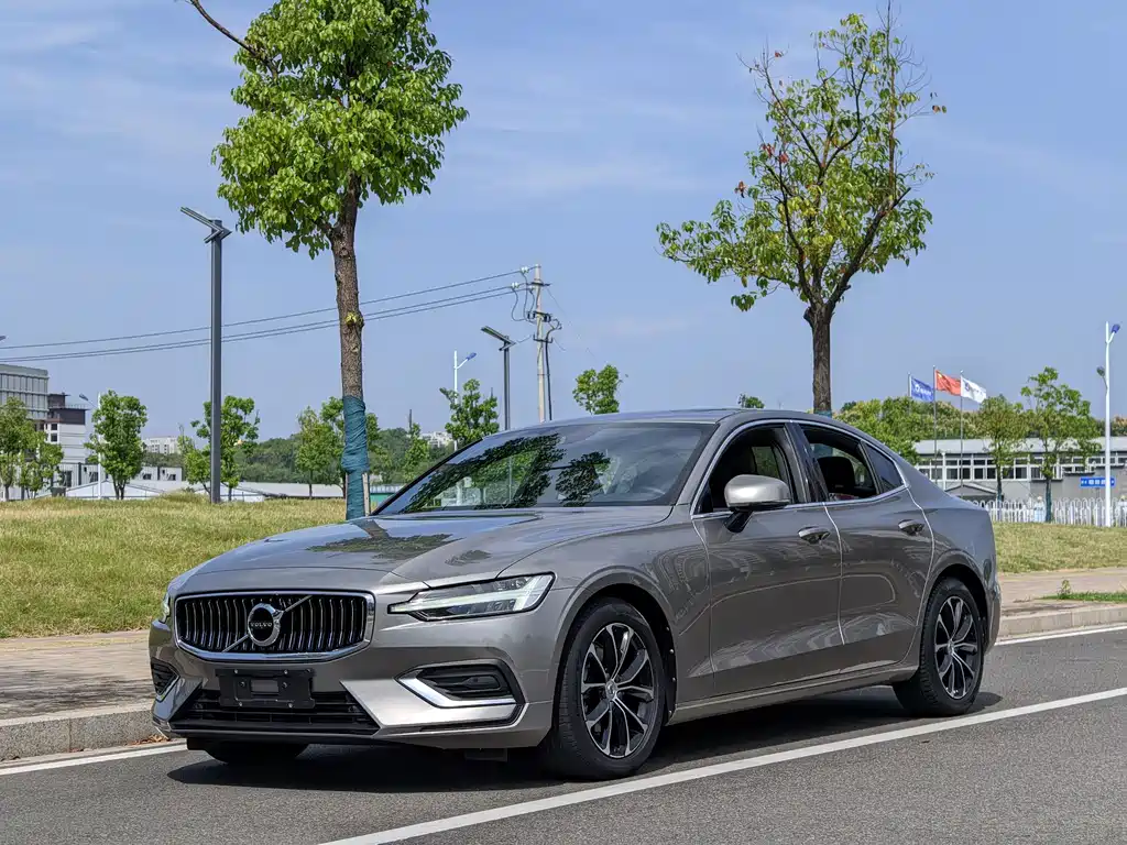 Volvo S60