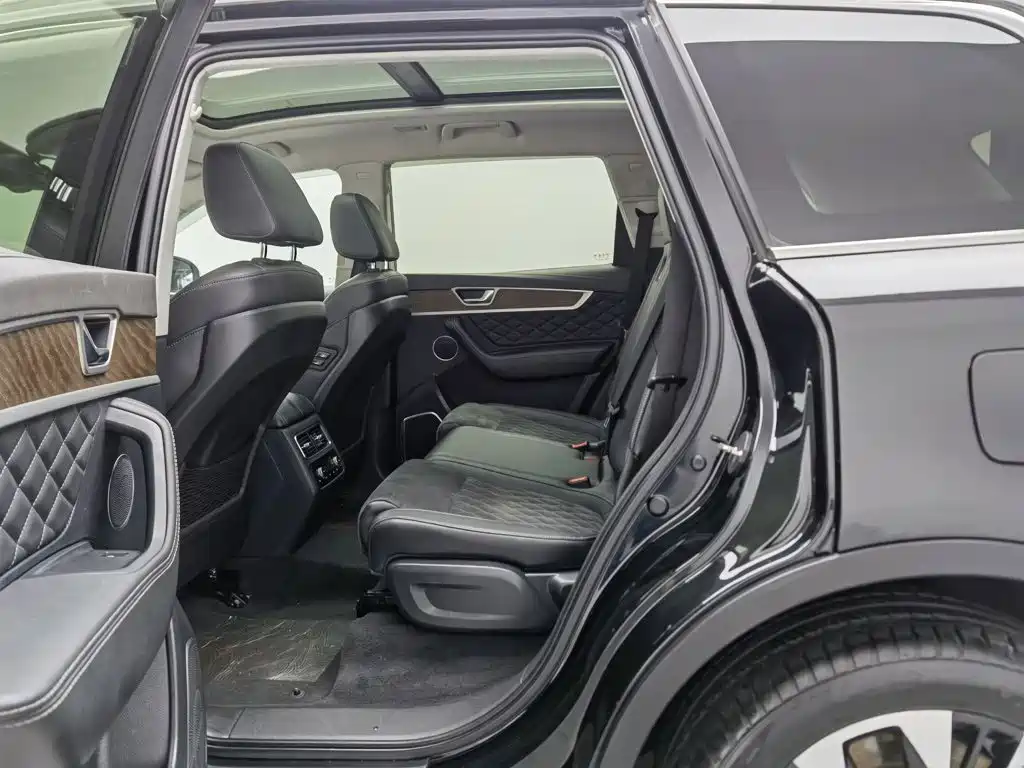 Hongqi Hongqi HS7 — миниатюра 15