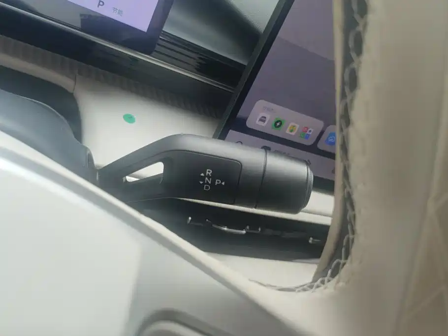 Galaxy Galaxy E5 — миниатюра 16