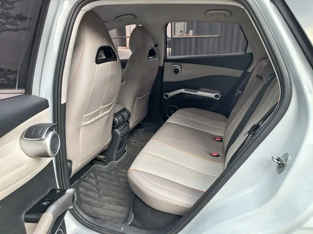 BYD Yuan Plus — миниатюра 4