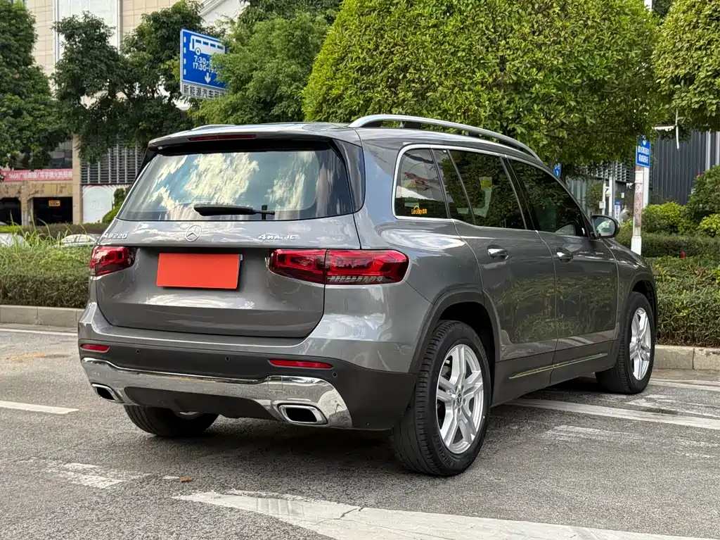 Mercedes-Benz GLB — миниатюра 6