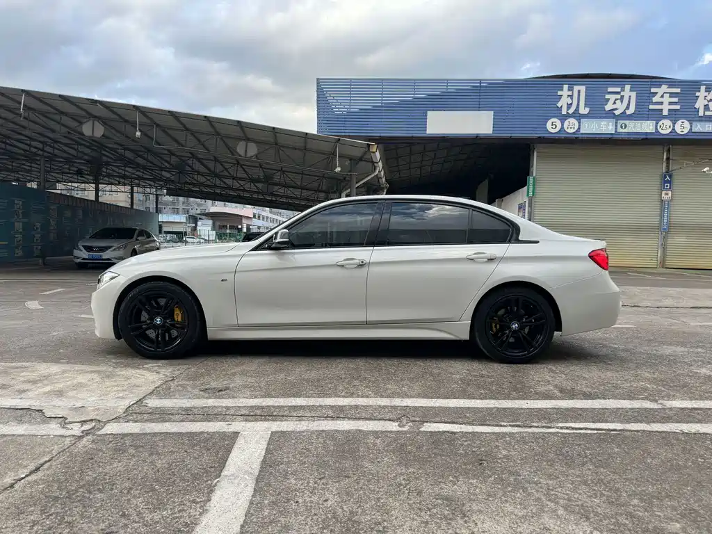 BMW 3 Series — миниатюра 4